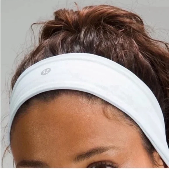 Lululemon Fly Away Tamer Headband in White - Picture 2 of 11